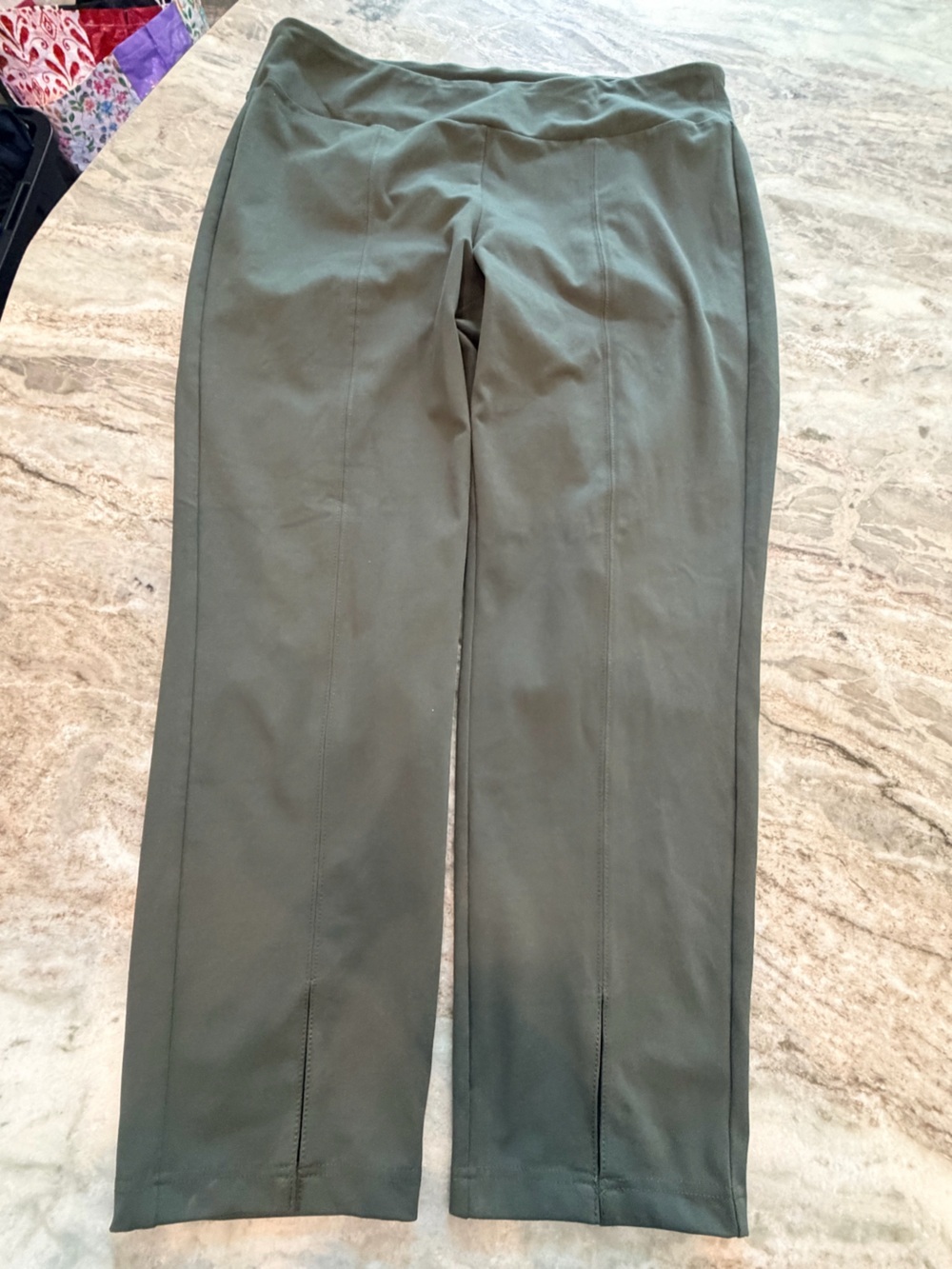 Zac & Rachel Large Olive Green Pull On Career Pants Straight Leg Stretch Ankle